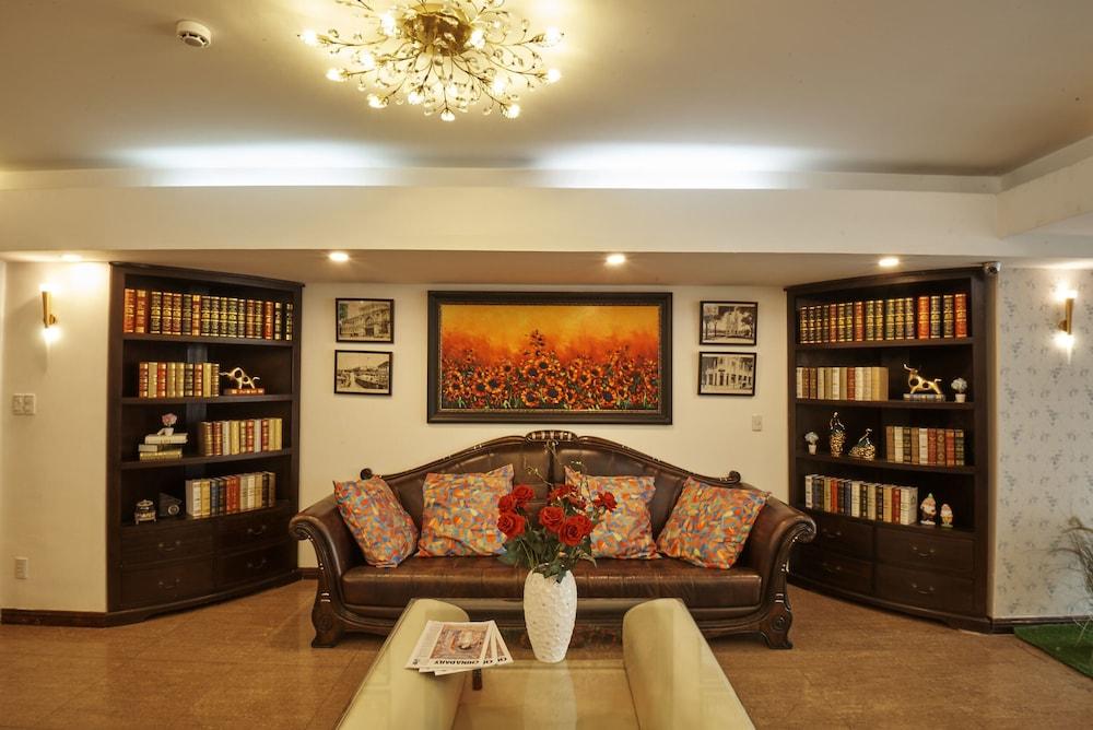 הו צ'י מין סיטי Sai Gon'S Book Hotel מראה חיצוני תמונה