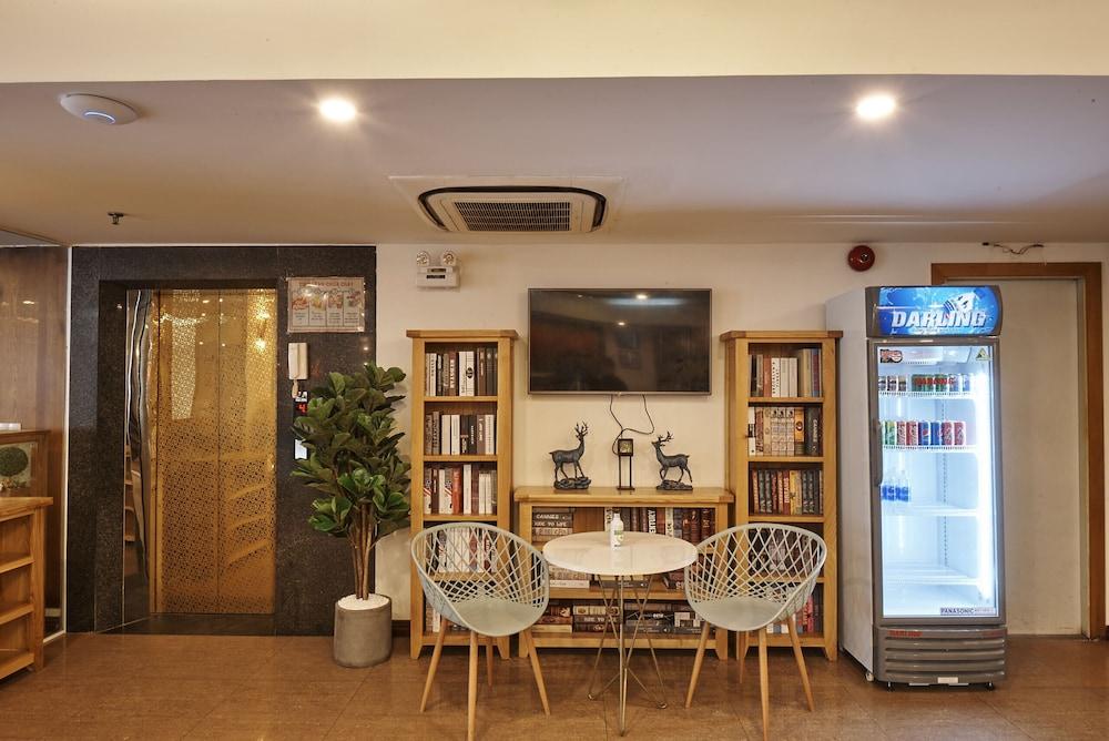הו צ'י מין סיטי Sai Gon'S Book Hotel מראה חיצוני תמונה